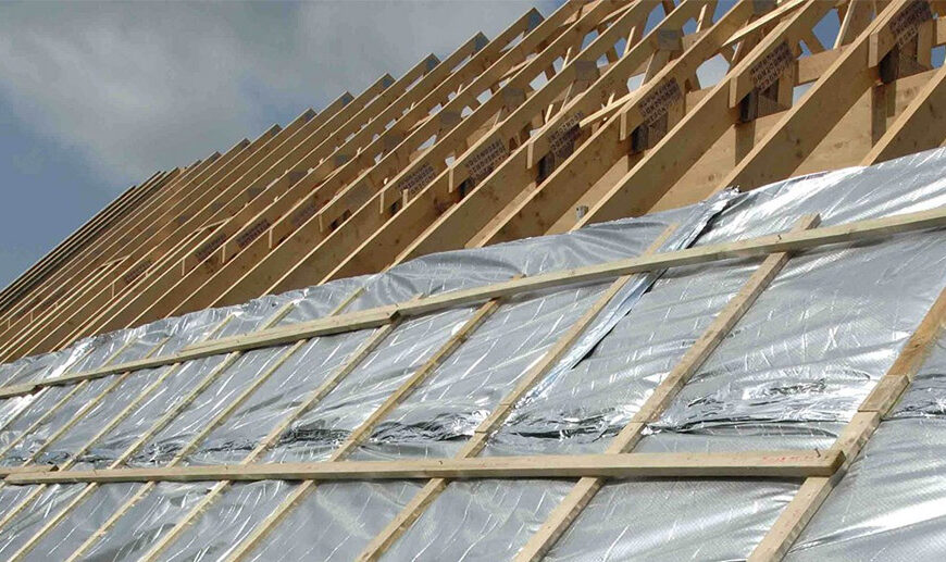 Гидроизоляционная пленка: ключ к долговечности холодной и теплой кровли