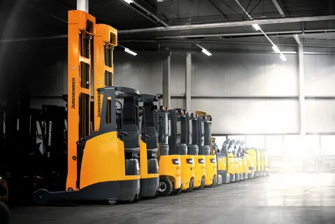Складська техніка: де купити дешевше, ніж у постачальника?